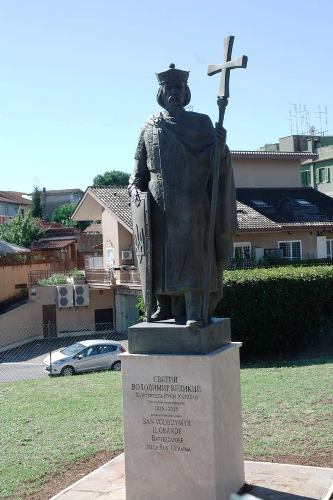 Пам’ятник Володимиру Великому відкрито у Римі.(ФОТО) Пам’ятник Володимиру Великому відкрито у Римі.(ФОТО)
